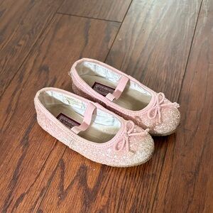 L'Amour Sparkly Pink Dress Shoes